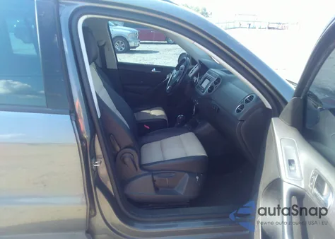 2016 Volkswagen Tiguan S из США, поврежденный, VIN WVGBV7AX4GW576465